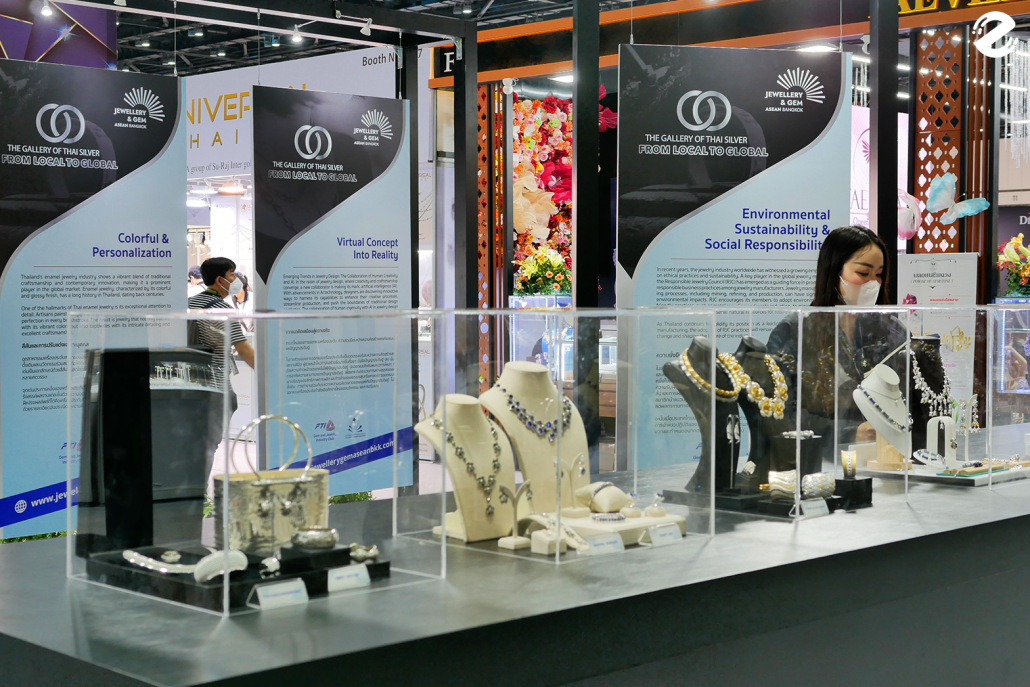 Jewellery & Gem ASEAN Bangkok 2024 งานแสดงสินค้าอัญมณีและเครื่องประดับระดับโลก! จัดเต็มกว่า 10,000 รายการ คว้าโอกาสเจรจาธุรกิจปิดดีล B2B